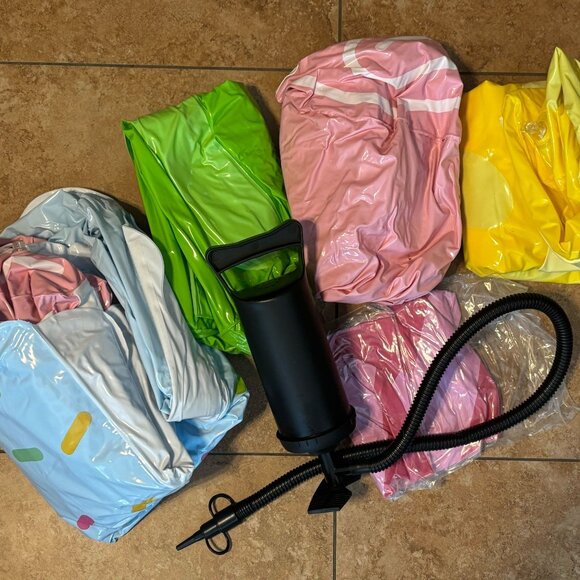 MAGIFIRE Dessert-Themed Inflatable 5-Piece Climbing Blocks Set - Picture 4 of 5